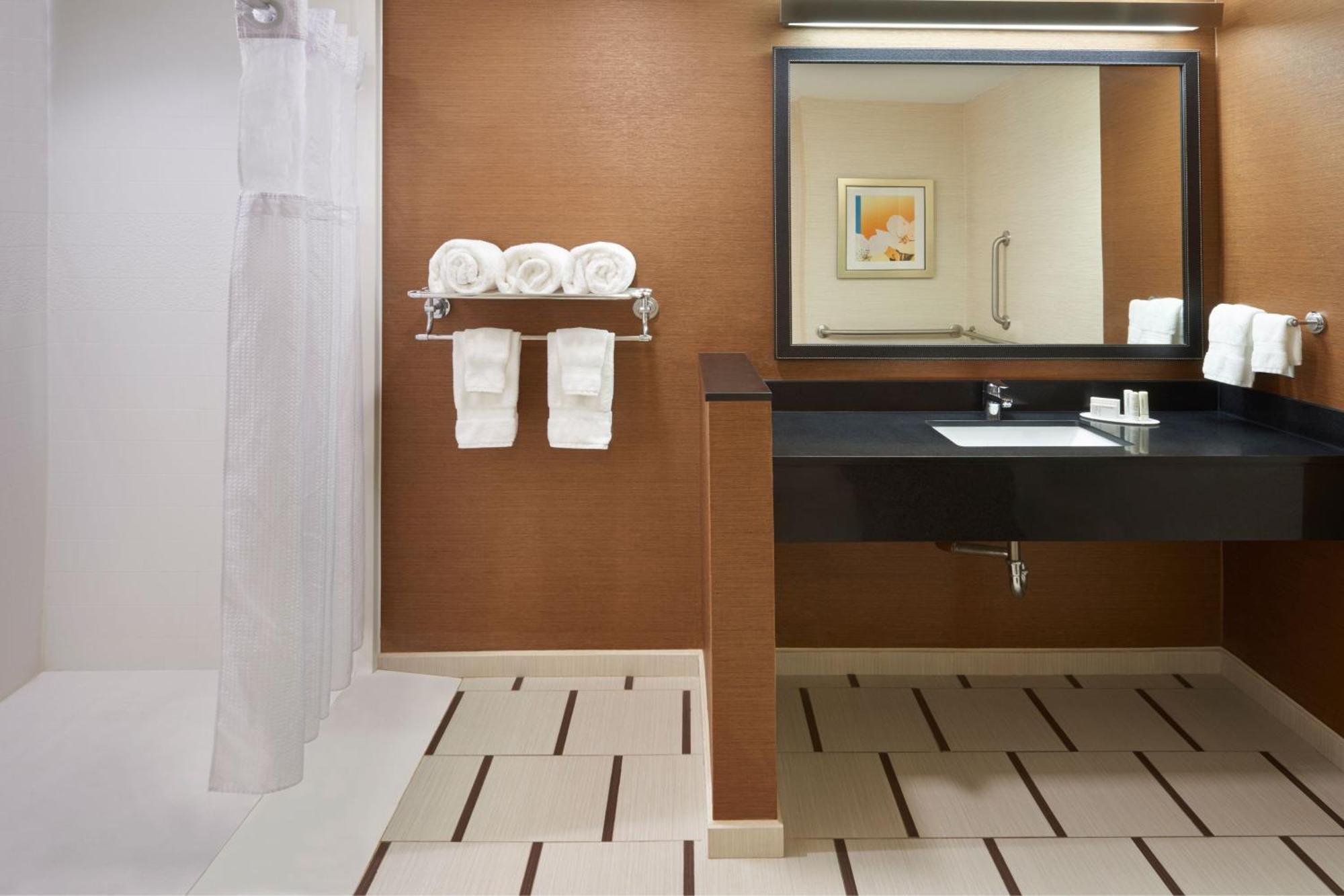 Fairfield Inn & Suites By Marriott Barrie Zewnętrze zdjęcie