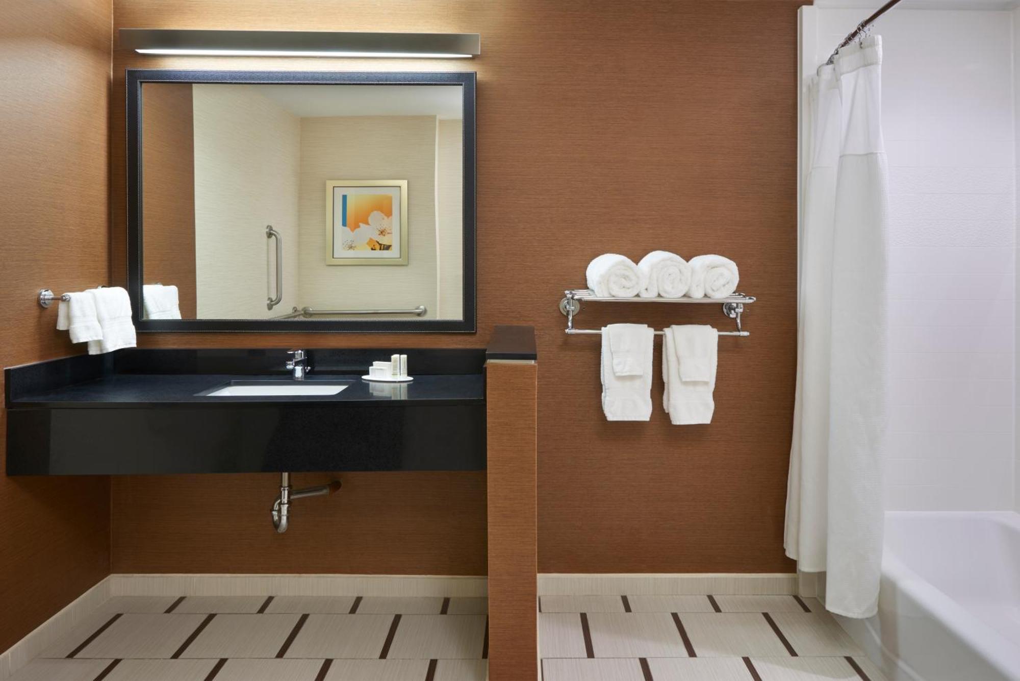 Fairfield Inn & Suites By Marriott Barrie Zewnętrze zdjęcie